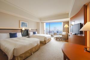 The Yokohama Bay Hotel Tokyu - Accessibility and Transportation