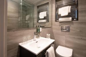 Windermere Rooms at The Wateredge Inn - Questions About Staying Here