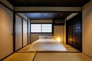 YADORU KYOTO HANARE Washi No Yado - Getting to the Property