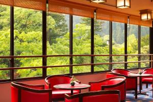 Yamanaka Onsen Kagari Kisshotei - Nearby Attractions and Activities