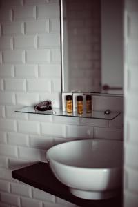 Hotel Monsieur Helder - About Staying Here