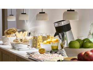 9Hotel Republique - Points About Your Stay