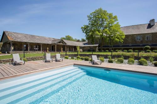 Abbey Hotel Le Tronchet Saint Malo - Points About Your Stay