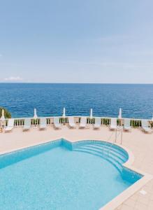 Alivi Hotel Review: A Beachfront Paradise - Points About Your Stay