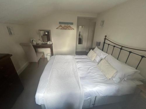 Amberley Inn - Good To Know