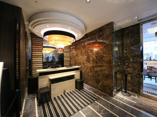 APA Hotel Higashi Shinjuku Ekimae - Facilities and Amenities