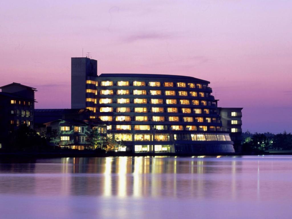 APA Hotel & Resort Kaga Katayamazu Onsen Kasuikyo Review