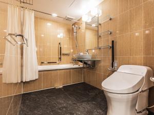 APA Hotel Shin Osaka Esaka Ekimae - Location and Accessibility