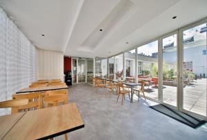 Aparthotel Adagio Strasbourg Place Kleber - Points About Your Stay