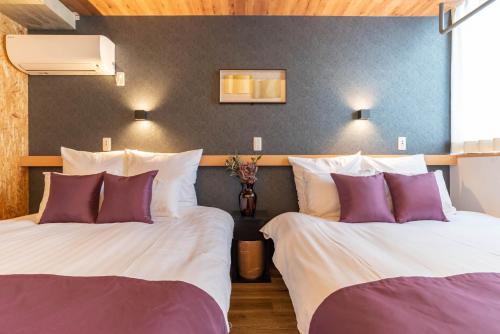 At the Bijou Suites Scuderia - Convenient Location and Transportation