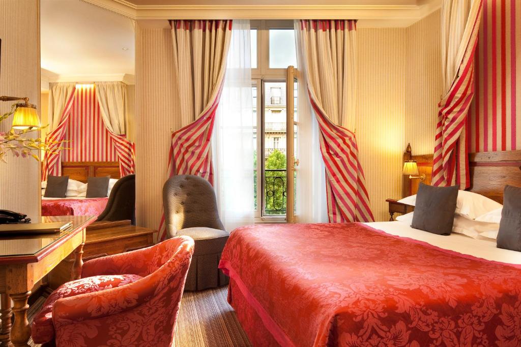 At the Saint Germain Manor - Hotel Overview and Location