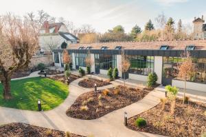 Barbizon Sketch - Territory - Points About Your Stay