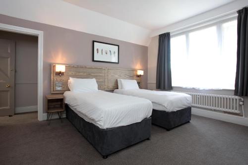 Bear Inn, Somerset by Marstons Inns - Good To Know