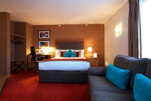 Bermondsey Square Hotel - A Bespoke Hotel - Good To Know