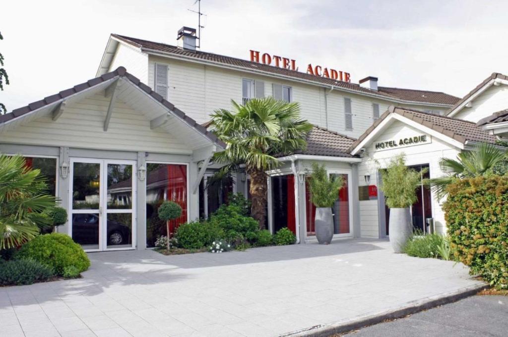 Best Western Hotel Acadie Paris Nord Villepinte - Points About Your Stay