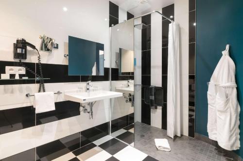 Best Western Plus Hotel Brice Garden Nice - Points About Your Stay