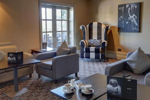 Best Western Premier Yew Lodge East Midlands Airport - Good To Know