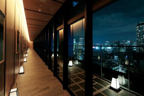 Candeo Hotels Osaka Namba - Amenities and Services