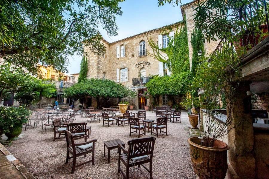 Château D'arpaillargues - TERRITORY - Points About Your Stay