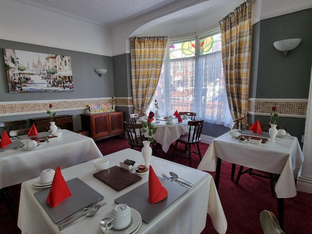 Collingwood Hotel Review