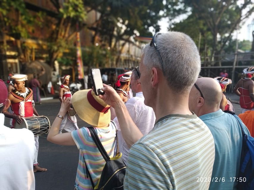 COLOMBO Private City Tour by Tuk Tuk