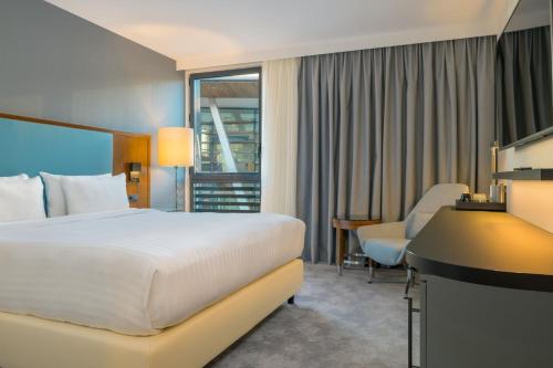 Courtyard by Marriott Paris Arcueil - Points About Your Stay