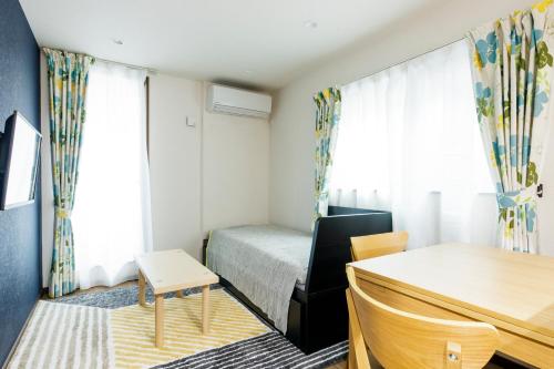 Crescent Moon Nakanoshimbashi - Accommodation Options