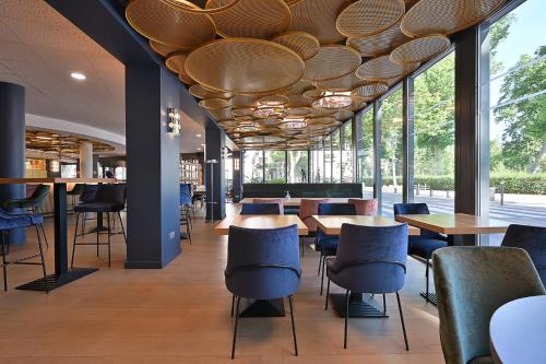 Dali Hotel Perpignan - Restaurant - Points About Your Stay