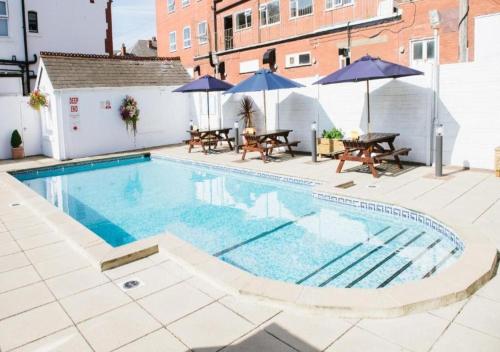 Doric Hotel - Good To Know