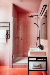 Edgar Suites Marais - Temple - Points About Your Stay