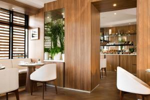 Eiffel Turenne Hotel - Points About Your Stay