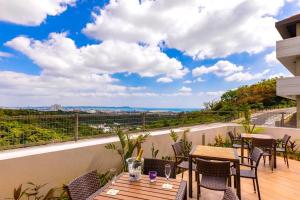 Ensumerina in Raikamu - Accommodations and Amenities