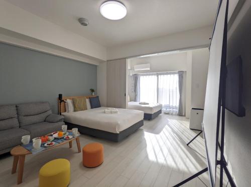 ESLEAD HOTEL Namba Daikokucho - Room Types and Amenities