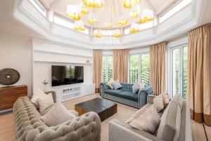 Fountain House - Good To Know