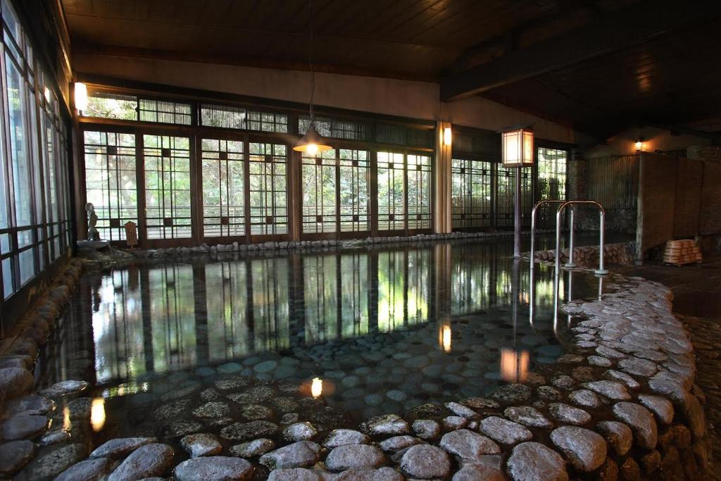 Futsukaichi Hot Spring – Daimaru Besso Review