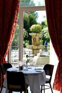 Grand Hotel Henri - Territory - Points About Your Stay