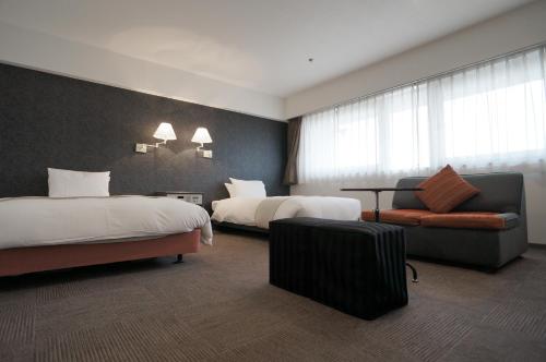 Green Rich Hotel Nishitetsu Ohashi Ekimae Review