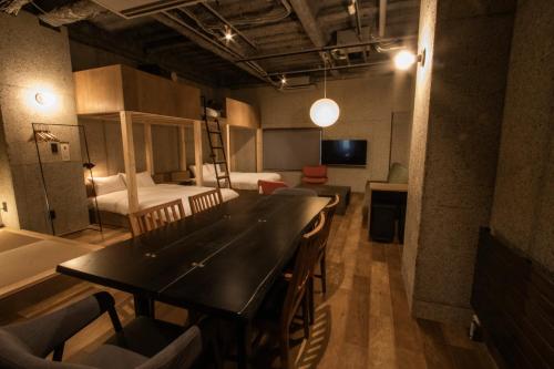 Green Room Hotel - Accommodation Features