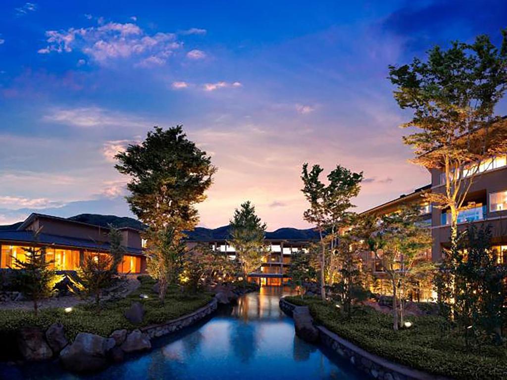 Hakone Hisui Review