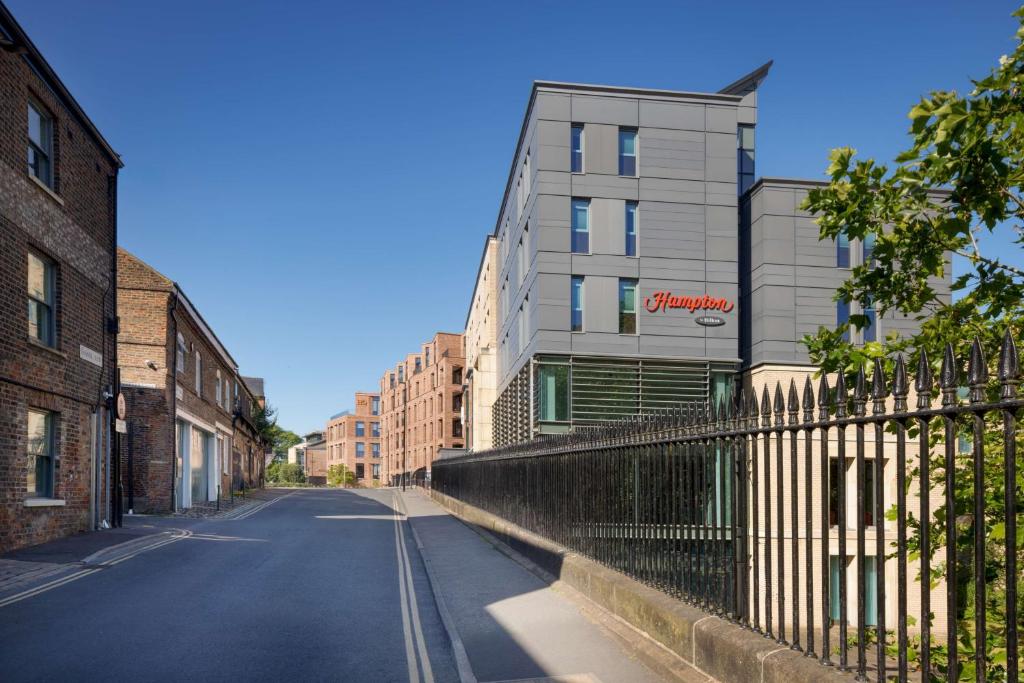 Hampton by Hilton York Review