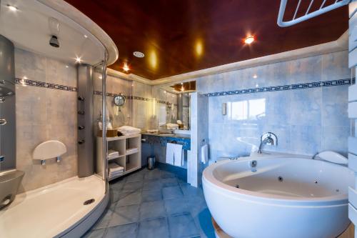 Hilton Strasbourg - Points About Your Stay