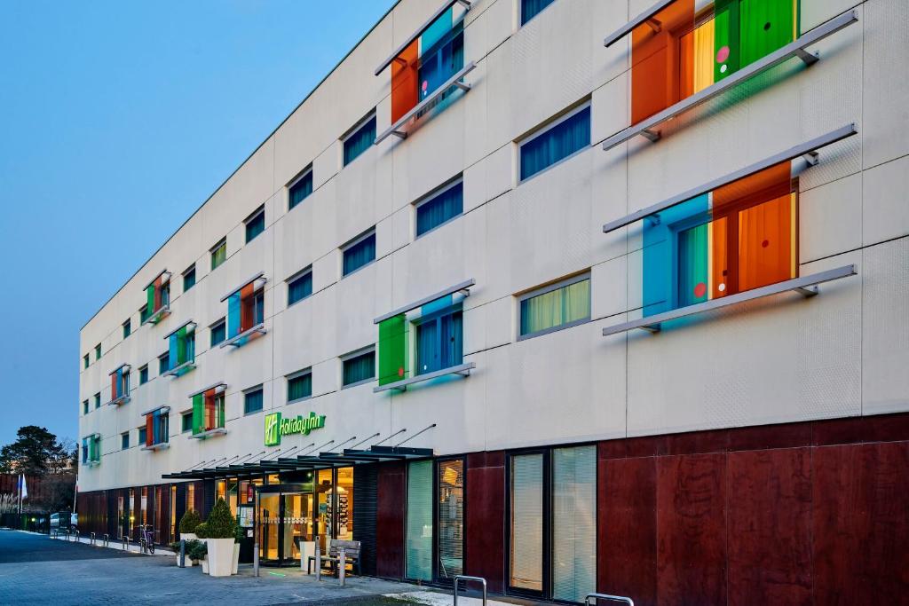 Holiday Inn Bordeaux Sud - Pessac, an IHG Hotel - Points About Your Stay