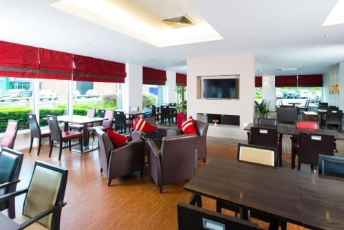 Holiday Inn Express Leeds City Centre, an IHG Hotel - Good To Know