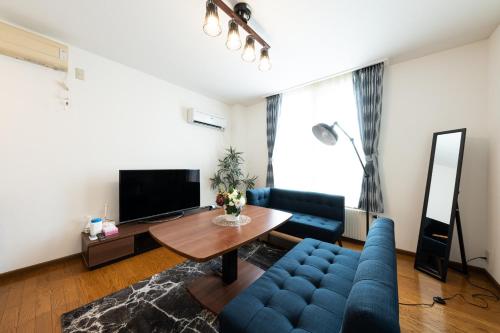 HONGO 11 HOTEL - Hotel Overview and Location