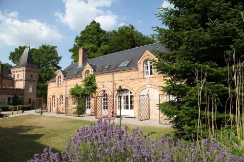 Hostellerie Du Château Les Muids - Points About Your Stay