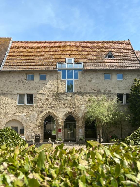 Hotel Abbaye Du Golf De Lésigny - Points About Your Stay