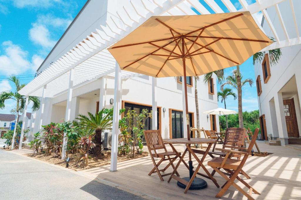 Hotel California Miyakojima Resort Review