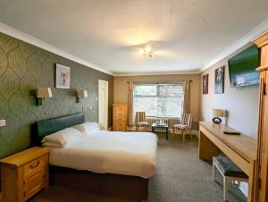 Hotel Celebrity Bournemouth East Cliff by Villare Hotels - Good To Know