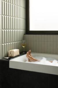 Hotel Dame Des Arts - Points About Your Stay