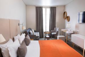 Hotel D'espagne - Points About Your Stay